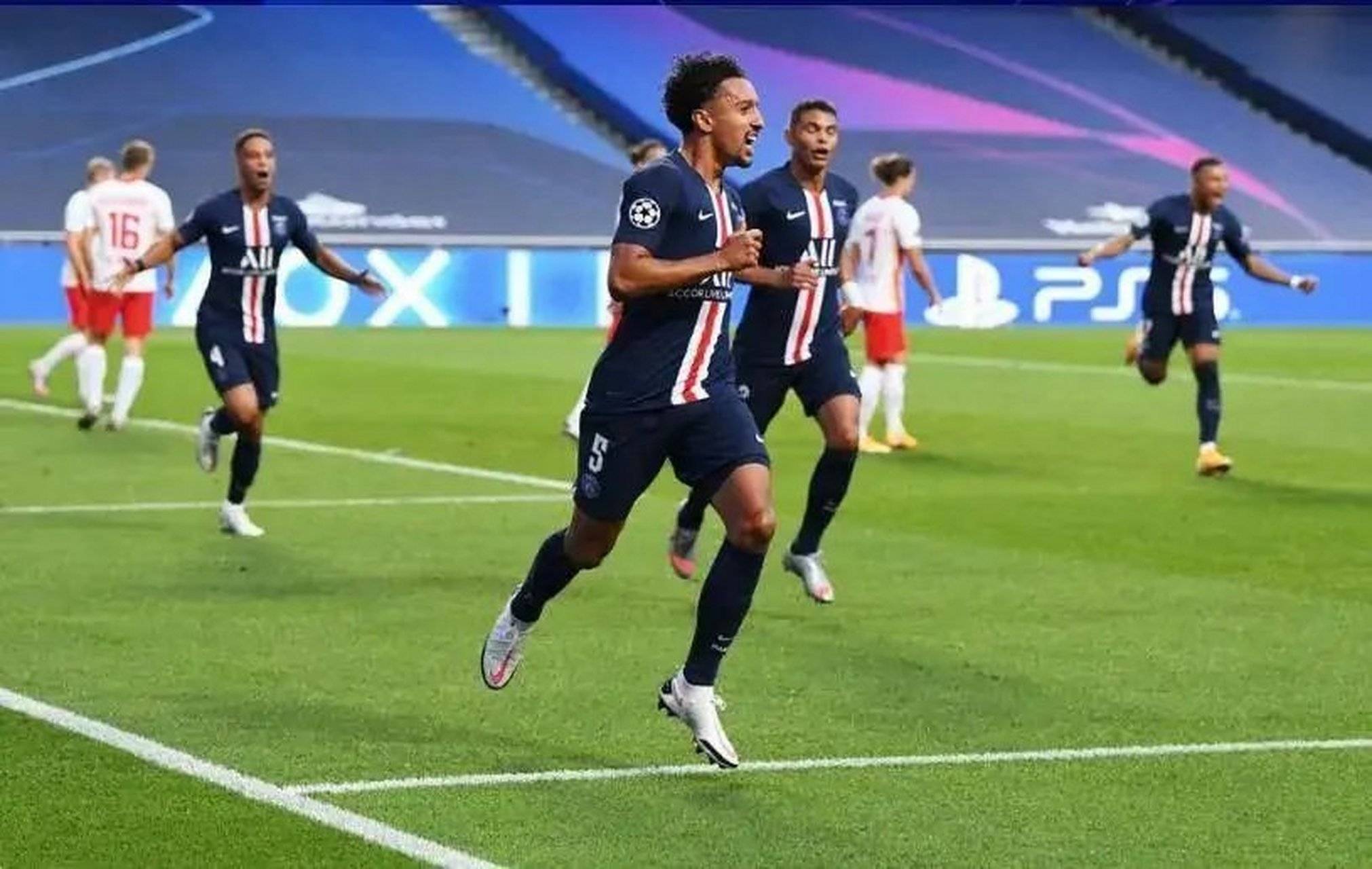 巴黎圣日耳曼迎战尼斯,全力冲刺法甲冠军 巴黎圣日耳曼迎战尼斯,全力冲刺法甲冠军